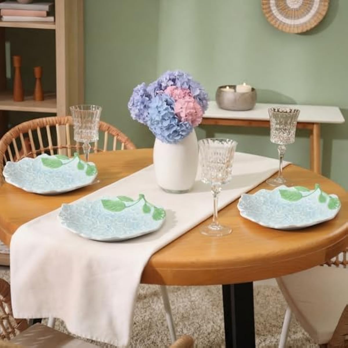 Jinei 8 Inch Hydrangea Ceramic Plates Set of 4, Blue Floral Dinner Plates for Salad Dessert Appetizer, Decorative Dishes for Home Kitchen Spring Summer Baby Shower Birthday Party Tableware Gifts