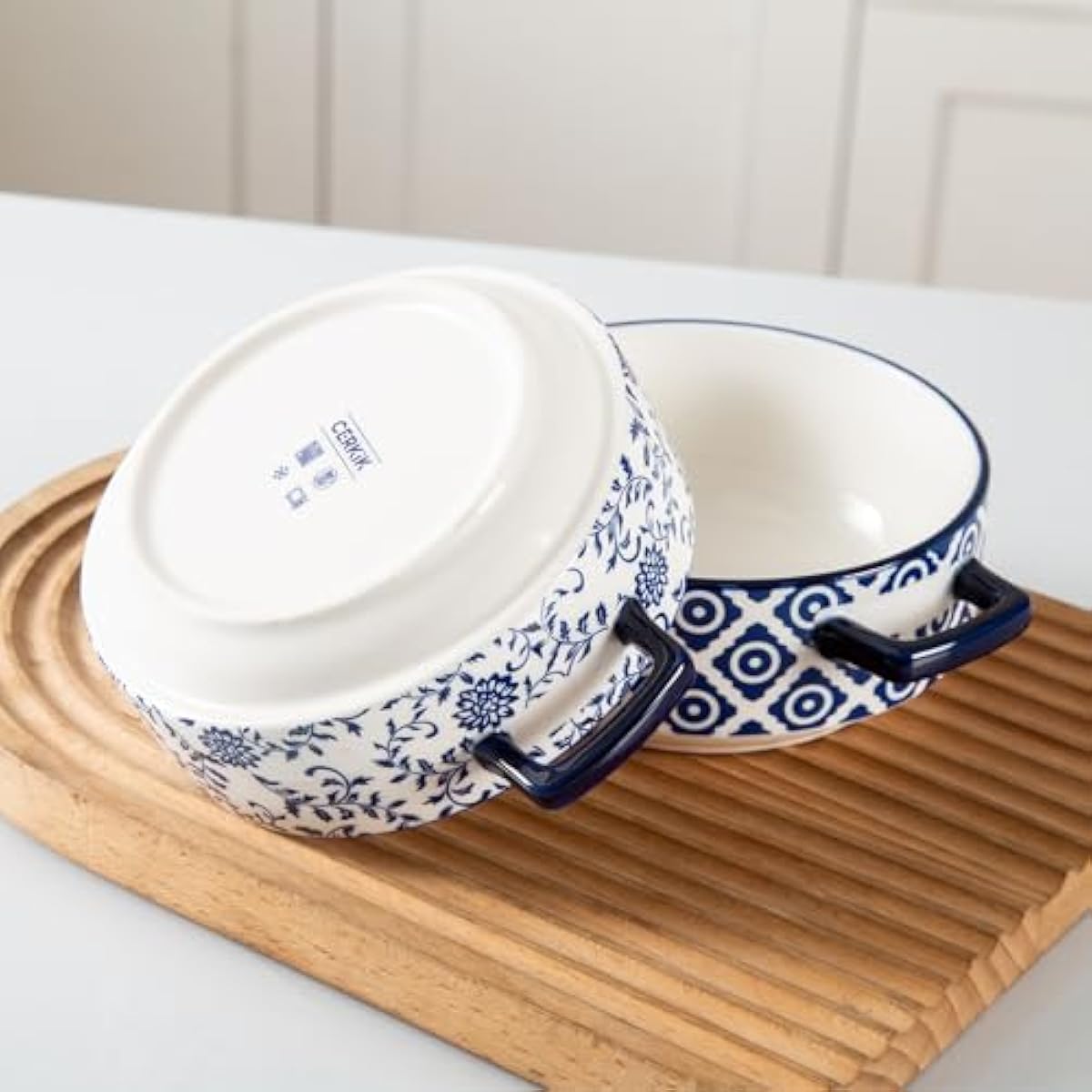 Soup Bowls with Handles - 24oz Ceramic French Onion Soup Crocks Serving Bowls for Pasta Cereal Beef Stew Pot Pies Casserole - Oven Microwave Dishwasher Safe - Set of 4, Blue