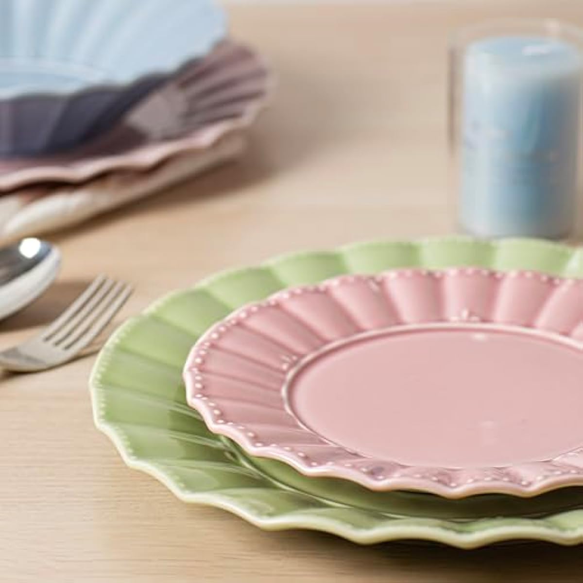 HOMBENE Dessert Plates 8 Inches Set for 6 Ceramic Serving Plates, Plates for Cake Waffles,Wavy Style, Snacks, Pasta, Noodle,Dinner, Microwave & Dishwasher Safe (Mint Glow Green)