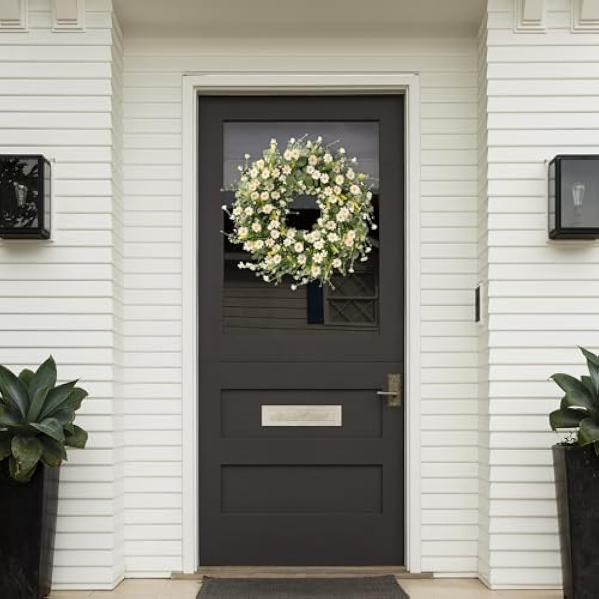 Sggvecsy White Daisy Wreath 24 Inch with Fake Silk Floral Green Eucalyptus Leaves and Lavender for Spring Summer Front Door Window Wall Wedding Farmhouse Festival Decor