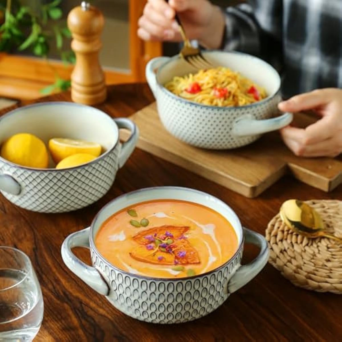 MONITO 28 Ounce French Onion Soup Bowls, 4PCS Reactive Glaze Ceramic Bowls with Handles, Stackable Soup Crocks, Oven/Microwave/Dishwasher Safe, for Cereal, Pasta, Chilli, Beef Stew, White-blue