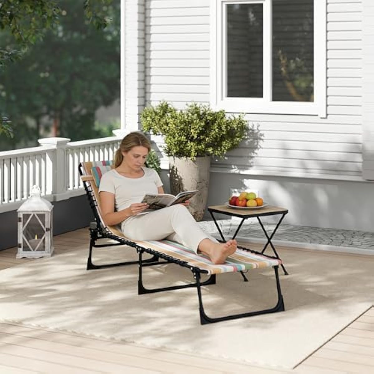 Outsunny Folding Chaise Lounge Chair, Patio Sun Tanning Chair, Outdoor Chaise Lounger with 4-Position Reclining Back, Breathable Mesh Seat for Beach, Poolside, Yard, Rainbow Striped