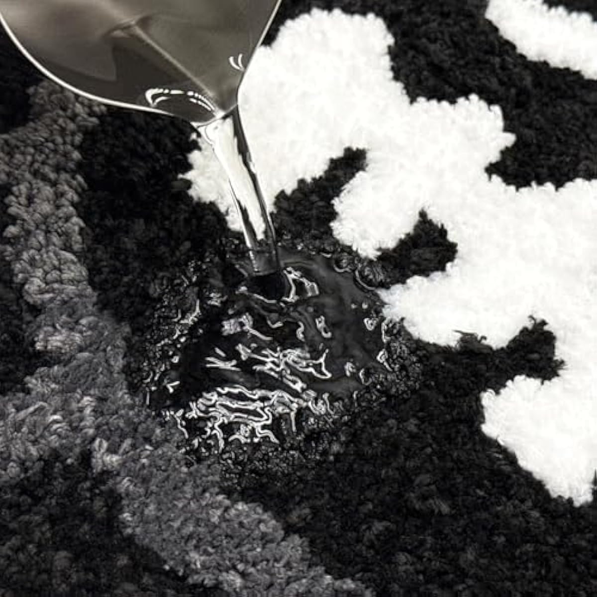 Trippy Happy Face Rug Cool Rugs Tufted Quick Dry Bath Mats for Bathroom Non Slip Bath Mat Water Absorbent 2FT Black Bathroom Rugs Halloween Gothic Ghost Skull Horror Decor Carpet