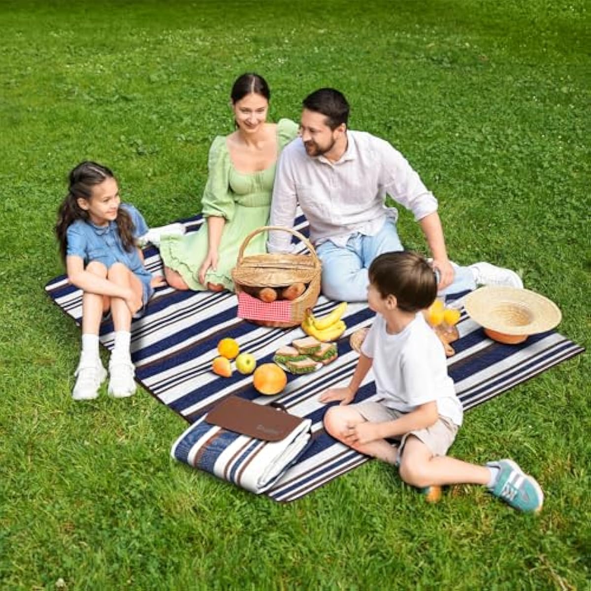 scuddles Extra Large Picnic Blanket – 60" x 80" Waterproof Outdoor Mat with Soft Dual-Layer Comfort, Foldable Travel Rug for Beach, Camping, Lawn, Parks & Family Picnics