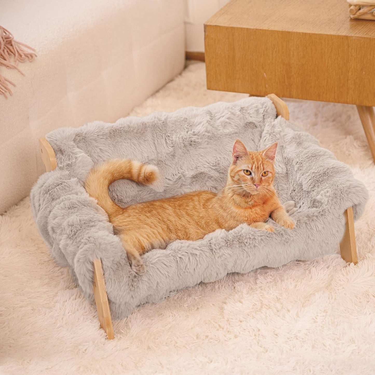 CHEERHOME PETS Elevated Cat Couch Bed for Indoor Cats, Wooden Cat Sofa with Removable Washable Fluffy Cover Raised Kitty Lounge Chair Suitable for Puppy(Cat Sofa Off-White)