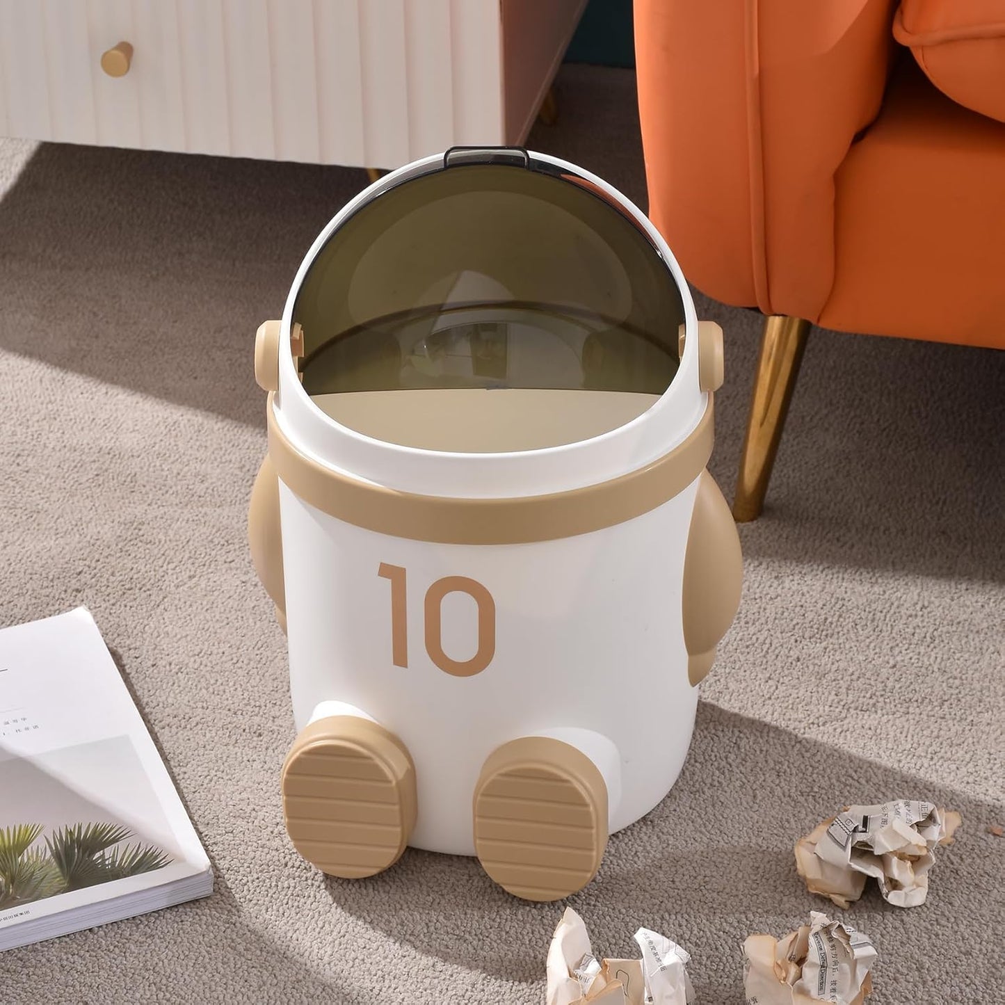 URALFA Astronaut Trash Can, 12 Liter /3.2 Gallon Bathroom Trash Can with Lid, Cute Garbage Can for Kids, Plastic Garbage Can with Swing Lid, Spaceman Wastebasket for Bedroom, Dorm, Living Room, Orange